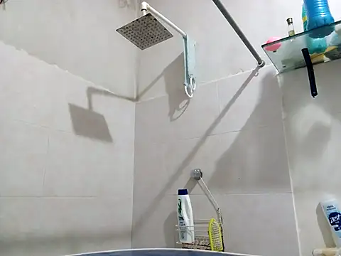 Snapshot of ruygw chatting on February 21, 2025, 7:23 am ruygw online show from February 21, 2025, 7:23 am