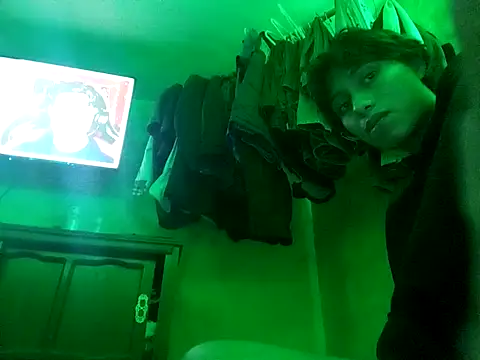 Snapshot of ruygw chatting on February 1, 2025, 11:48 pm ruygw online show from February 1, 2025, 11:48 pm