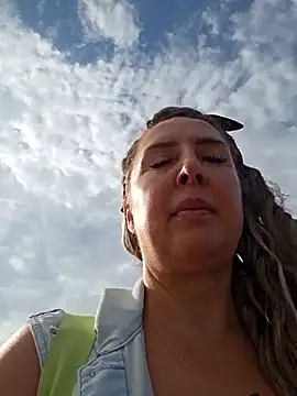 Snapshot of MariaRichi_ chatting on September 9, 2025, 7:18 am MariaRichi online show from September 9, 2025, 7:18 am