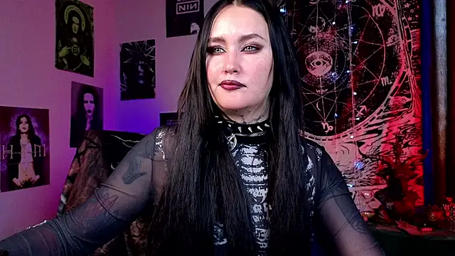 Snapshot of Emmybrightj_ chatting on May 18, 2026, 4:18 am Emmybrightj online show from May 18, 2026, 4:18 am
