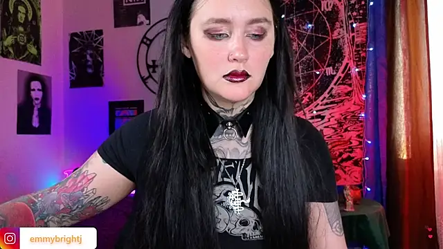 Snapshot of Emmybrightj_ chatting on May 15, 2026, 2:09 am Emmybrightj online show from May 15, 2026, 2:09 am