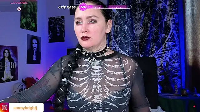 Snapshot of Emmybrightj_ chatting on May 8, 2026, 3:21 am Emmybrightj online show from May 8, 2026, 3:21 am