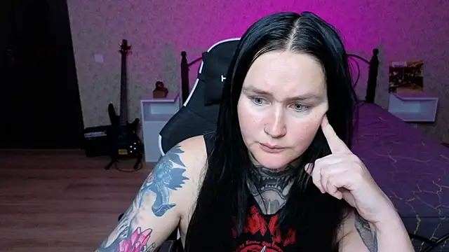 Snapshot of Emmybrightj_ chatting on May 1, 2026, 4:34 pm Emmybrightj online show from May 1, 2026, 4:34 pm