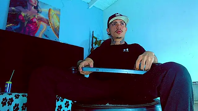 Snapshot of HannibalLester chatting on October 26, 2025, 6:08 pm HannibalLester online show from October 26, 2025, 6:08 pm