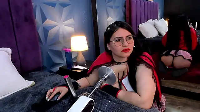 Snapshot of NicoleJonss chatting on April 28, 2026, 3:11 am NicoleJonss online show from April 28, 2026, 3:11 am