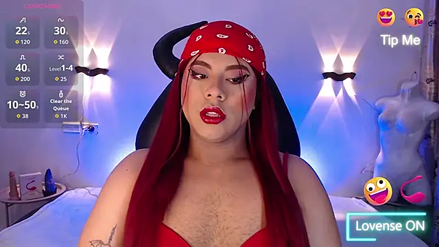 Snapshot of Emili_Roux chatting on November 29, 2025, 11:32 am Emili Roux online show from November 29, 2025, 11:32 am