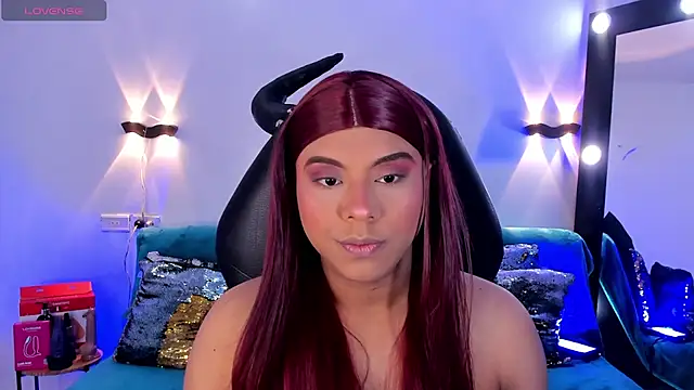 Emili Roux online show from April 13, 2026, 9:57 am