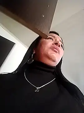 Snapshot of hailey85 chatting on September 15, 2025, 6:41 pm hailey85 online show from September 15, 2025, 6:41 pm