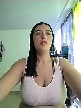 hailey85 online show from March 7, 2026, 6:35 pm