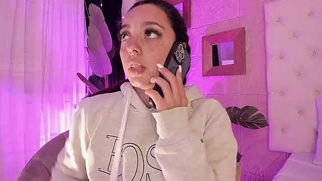 sadashi moon  online show from March 21, 2025, 12:29 am