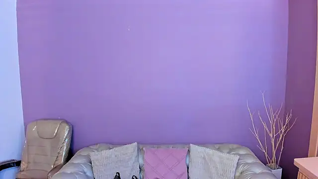 nathalie rossel online show from November 26, 2025, 7:14 pm