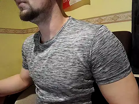 Snapshot of Regularfucker28 chatting on February 10, 2025, 7:49 pm Regularfucker28 online show from February 10, 2025, 7:49 pm