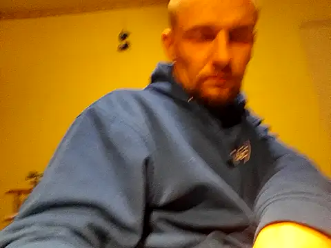 Snapshot of Regularfucker28 chatting on February 20, 2025, 11:32 pm Regularfucker28 online show from February 20, 2025, 11:32 pm