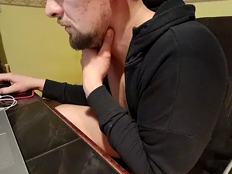 Snapshot of Regularfucker28 chatting on February 20, 2025, 2:40 am Regularfucker28 online show from February 20, 2025, 2:40 am