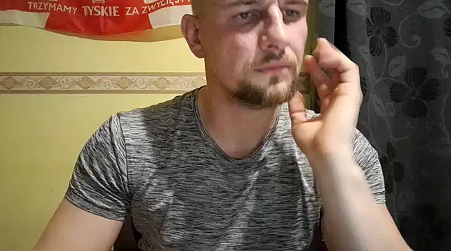 Snapshot of Regularfucker28 chatting on December 16, 2024, 4:38 pm Regularfucker28 online show from December 16, 2024, 4:38 pm