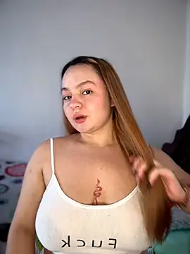 Naiara Sex  online show from October 8, 2025, 7:36 pm