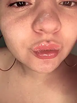 Naiara Sex  online show from September 15, 2025, 11:49 pm