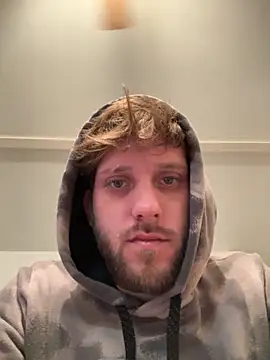 seantolliver57378 online show from October 31, 2025, 11:55 pm