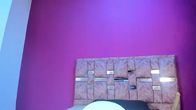 Snapshot of zoee_lovv chatting on January 16, 2026, 12:09 pm zoee lovv online show from January 16, 2026, 12:09 pm