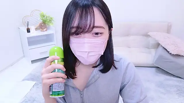 Snapshot of Yurie_ chatting on January 18, 2025, 11:11 am Yurie online show from January 18, 2025, 11:11 am