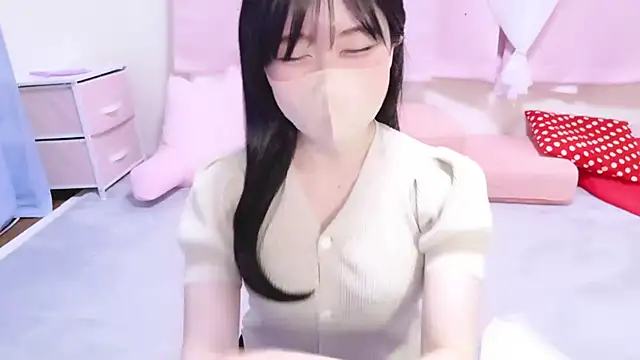 Snapshot of Yurie_ chatting on March 1, 2025, 11:17 am Yurie online show from March 1, 2025, 11:17 am