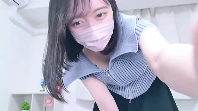 Snapshot of Yurie_ chatting on February 1, 2025, 2:47 am Yurie online show from February 1, 2025, 2:47 am