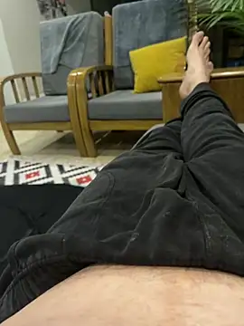gentleman knight007 online show from March 1, 2025, 4:15 am