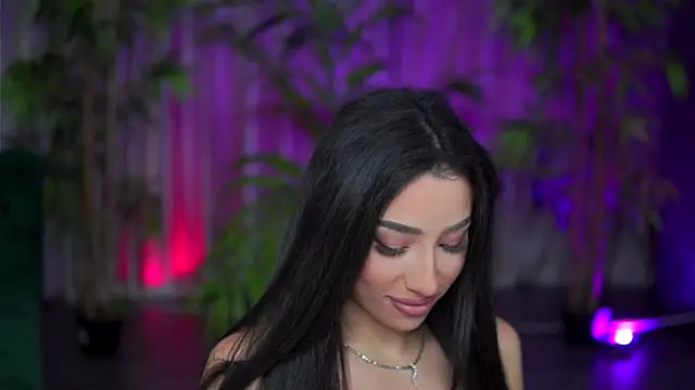 GinaValentinna online show from October 28, 2025, 8:08 pm