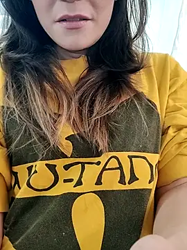 Snapshot of cherrypoptart12 chatting on November 28, 2025, 9:37 pm cherrypoptart12 online show from November 28, 2025, 9:37 pm