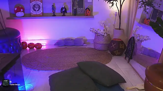 Dear Morgan online show from October 15, 2025, 8:06 pm