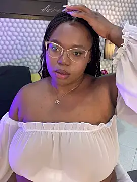 Makena gh online show from March 16, 2025, 8:21 am