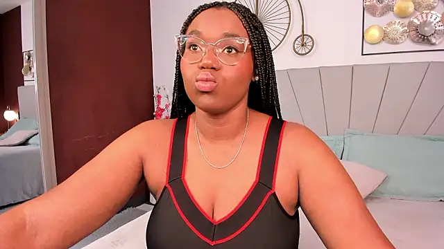 Makena gh online show from March 24, 2026, 4:12 am