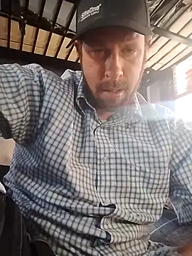 Snapshot of axelongshaft69 chatting on March 6, 2025, 11:42 pm axelongshaft69 online show from March 6, 2025, 11:42 pm