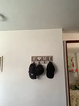 Snapshot of Jestebanano chatting on March 9, 2025, 6:43 pm Jestebanano online show from March 9, 2025, 6:43 pm