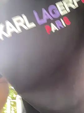 Jestebanano online show from February 12, 2026, 2:06 pm