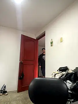 Snapshot of Jestebanano chatting on October 22, 2025, 12:26 pm Jestebanano online show from October 22, 2025, 12:26 pm