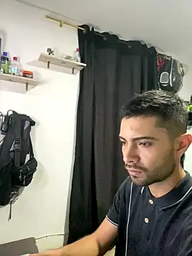 Snapshot of Jestebanano chatting on December 15, 2025, 3:23 am Jestebanano online show from December 15, 2025, 3:23 am