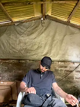 Snapshot of Jestebanano chatting on November 7, 2025, 9:30 pm Jestebanano online show from November 7, 2025, 9:30 pm