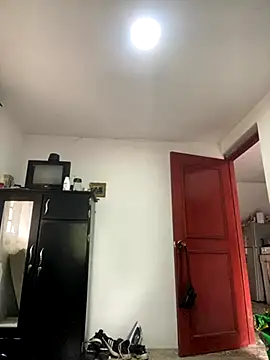 Snapshot of Jestebanano chatting on October 23, 2025, 1:32 pm Jestebanano online show from October 23, 2025, 1:32 pm