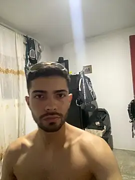 Snapshot of Jestebanano chatting on November 12, 2025, 5:00 am Jestebanano online show from November 12, 2025, 5:00 am