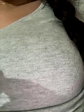 Lina-lolo online show from October 4, 2025, 5:58 pm