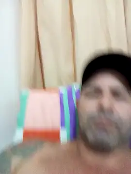 Marciogrei online show from February 1, 2025, 7:44 pm