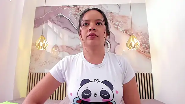 Snapshot of EvelynSweet1 chatting on November 13, 2025, 7:29 pm EvelynSweet1 online show from November 13, 2025, 7:29 pm