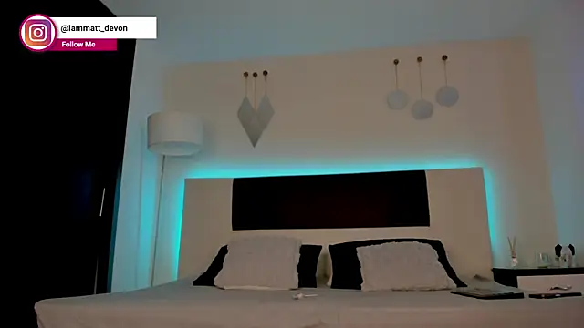 MattDevon online show from December 21, 2025, 5:53 am