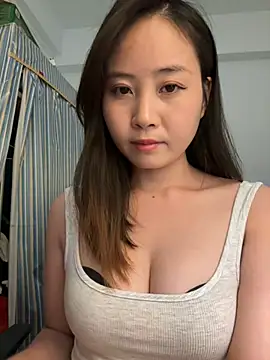 cwonchyn online show from December 21, 2024, 9:33 am