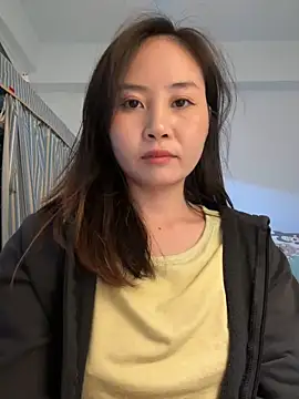 cwonchyn online show from December 23, 2024, 12:30 pm