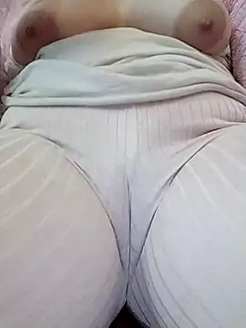 Snapshot of nadageorge chatting on February 27, 2025, 8:09 pm nadageorge online show from February 27, 2025, 8:09 pm