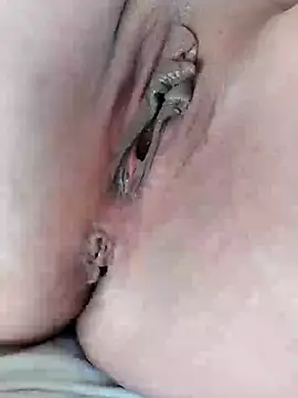 Snapshot of nadageorge chatting on February 14, 2025, 9:55 am nadageorge online show from February 14, 2025, 9:55 am