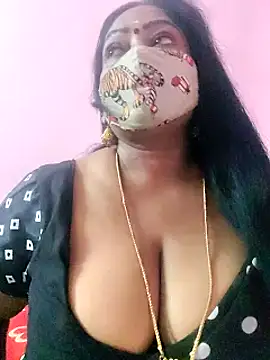 Snapshot of maniisha chatting on February 25, 2025, 9:15 pm maniisha online show from February 25, 2025, 9:15 pm