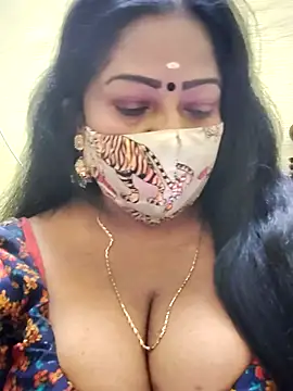 Snapshot of maniisha chatting on October 12, 2025, 7:48 pm maniisha online show from October 12, 2025, 7:48 pm